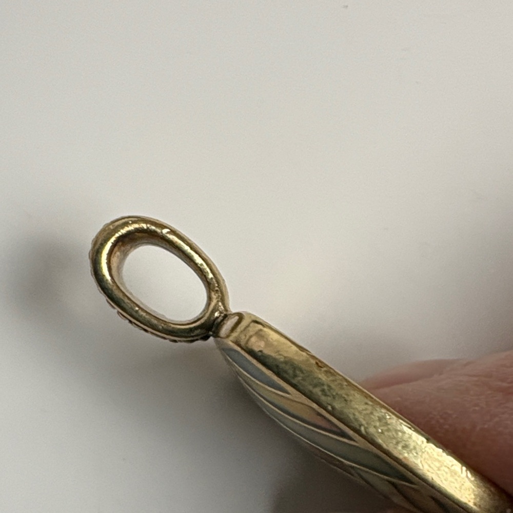Lia Sophia basketweave pendant - Picture 6 of 6